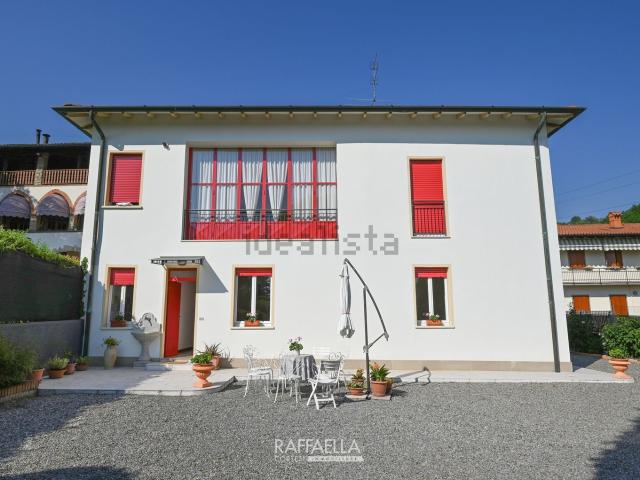 Casa in vendita a Carobbio Degli Angeli, Lombardia