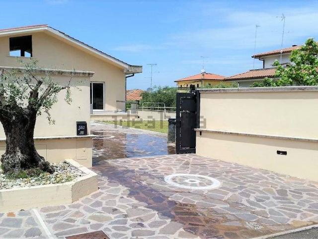 Casa in vendita a Roma Capitale, Lazio