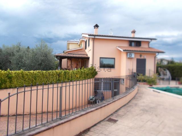 Casa in vendita a Roma Capitale, Lazio