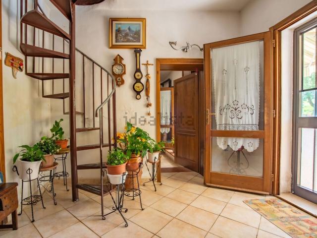 Casa in vendita a Sovicille, Toscana
