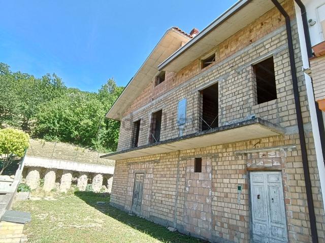 Casa in vendita a Altino, Abruzzo