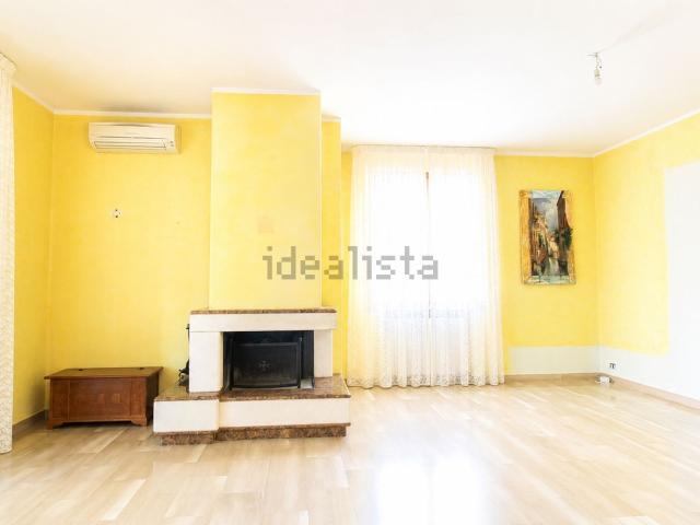 Casa in vendita a Unione Comuni Modenesi Area Nord, Mirandola