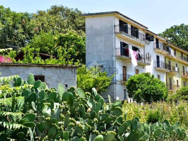 Casa in vendita a Calabria, Cosenza
