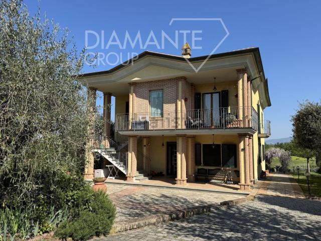 Casa in vendita a Gioiella, Umbria