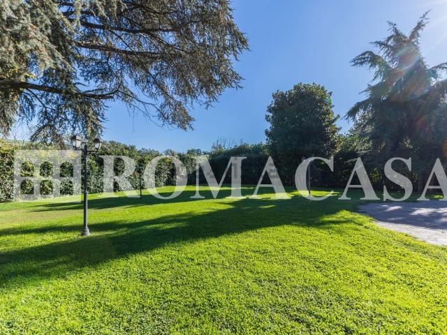 Casa in vendita a Mostacciano, Roma Capitale