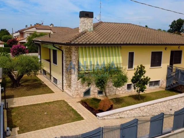 Casa in vendita a San Bonifacio, Veneto