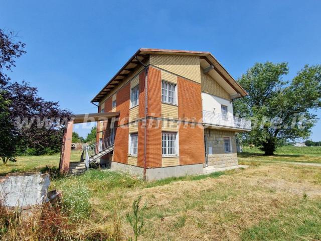 Casa in vendita a Unione Terre d'Acqua, Calderara Di Reno
