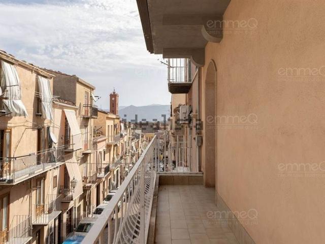 Casa in vendita a Castelbuono, Sicilia