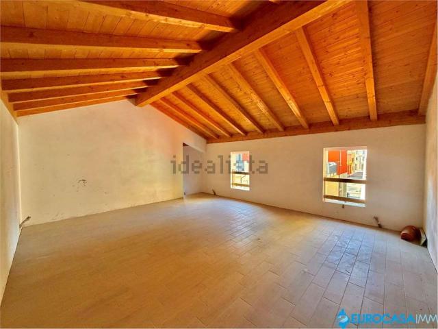 Casa in vendita a Unione delle Terre d'Argine, Novi Di Modena