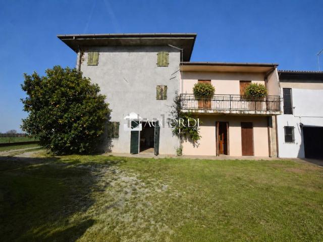 Casa in vendita a Trevignano, Veneto