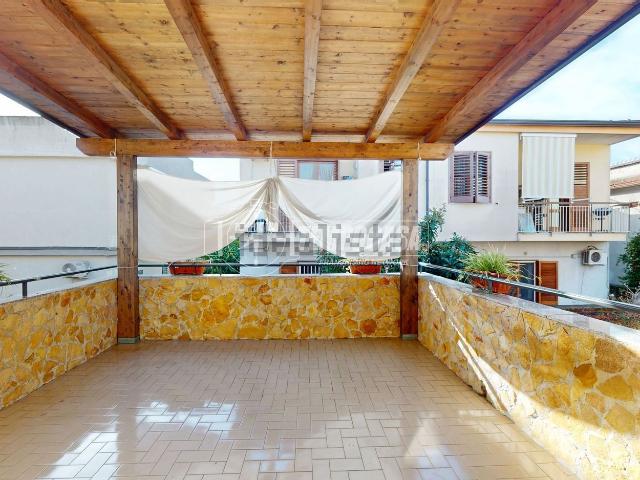 Casa in vendita a Lusciano, Campania