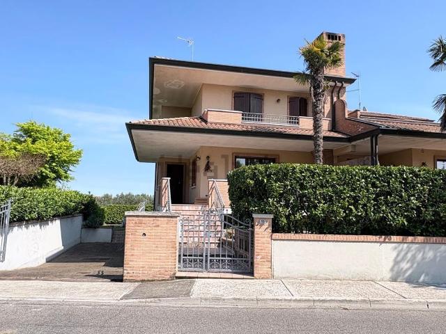Casa in vendita a Casabianca, Lignano Pineta