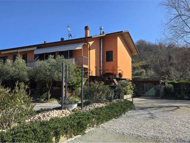 Casa in vendita a Unione di comuni Valmarecchia, San Leo