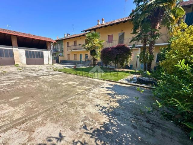 Casa in vendita a Piemonte, Vercelli
