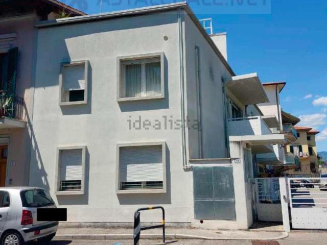 Casa in vendita a Quadrante Europa - Stazione, Prato