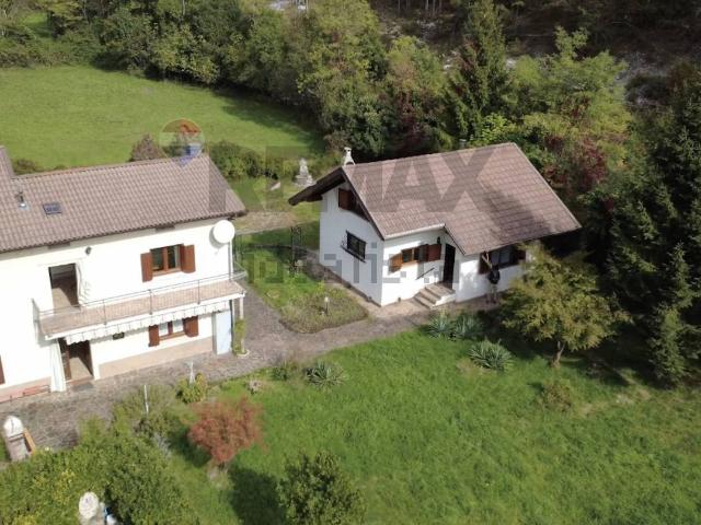 Casa in vendita a Pradis, Moggio Udinese / Mueç