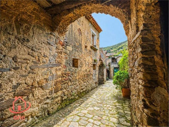 Casa in vendita a Serramezzana, Campania