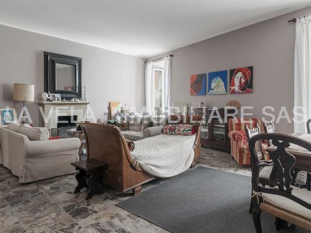 Casa in vendita a Desenzano Del Garda, Lombardia