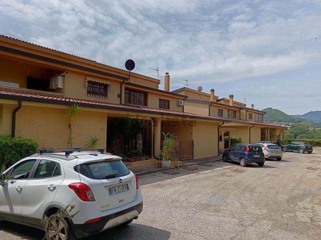 Casa in vendita a Calabria, Cosenza