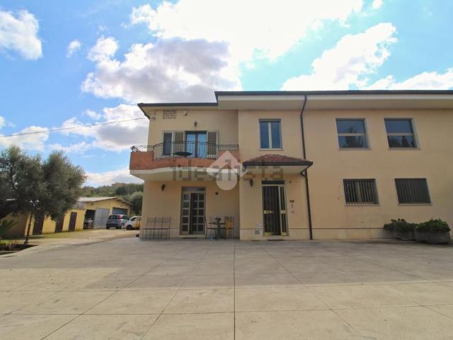Casa in vendita a Montone, Mosciano Sant'angelo