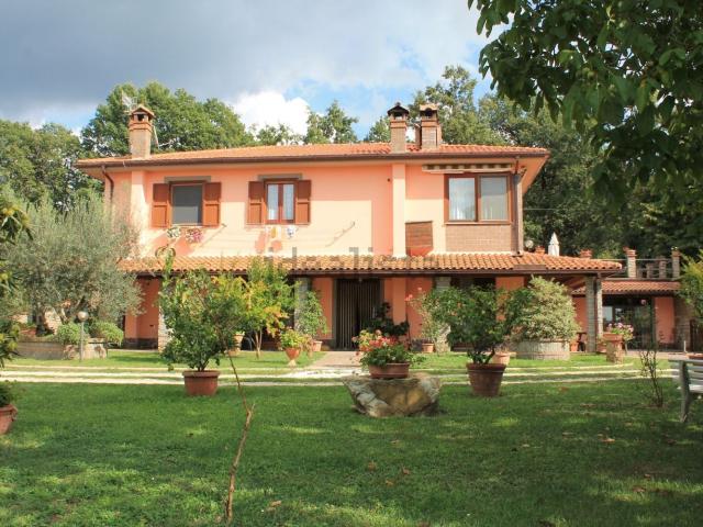 Casa in vendita a Borgo Le Carcarelle, Viterbo