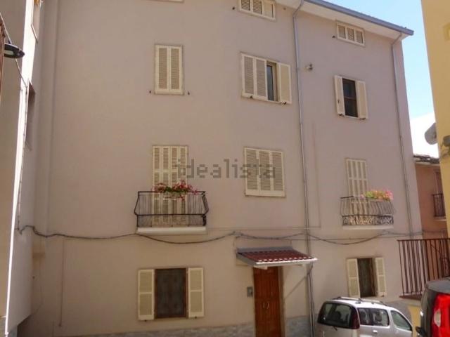 Casa in vendita a Colledimezzo, Abruzzo