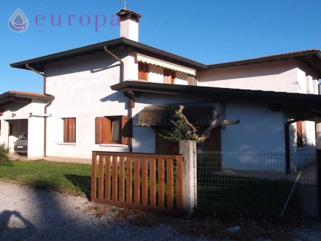 Casa in vendita a Azzano Decimo, Friuli-Venezia Giulia
