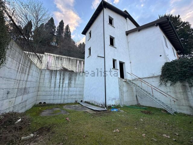 Casa in vendita a Quartiere Fiorano Centro, Fiorano Modenese