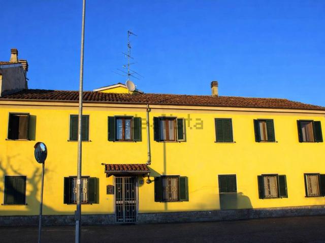 Casa in vendita a Stroppiana, Vercelli