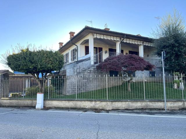 Casa in vendita a Belgioioso, Lombardia