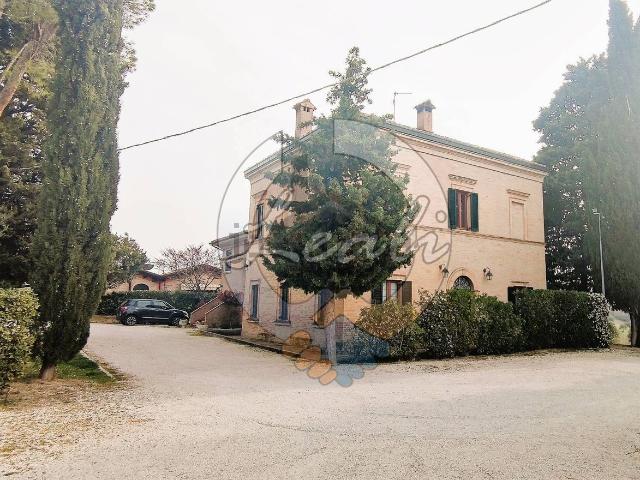 Casa in vendita a Marche, Macerata