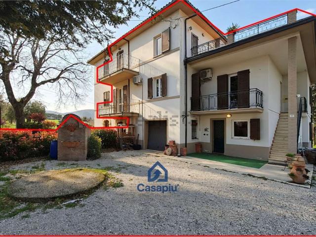 Casa in vendita a Marche, Macerata