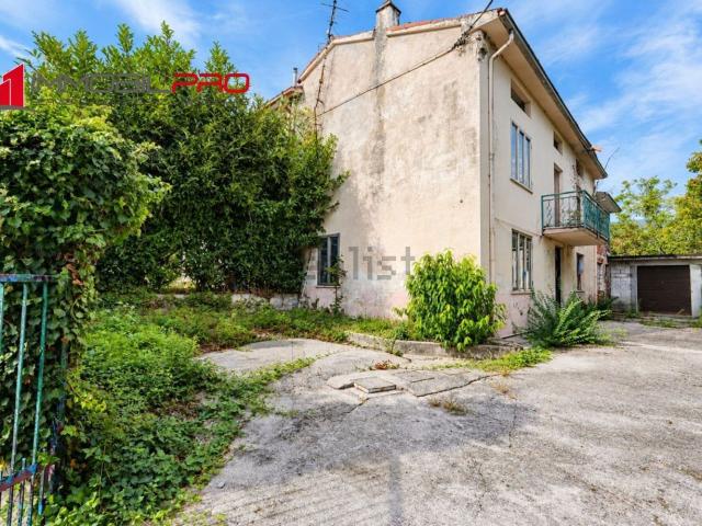 Casa in vendita a Moschele, Carrè