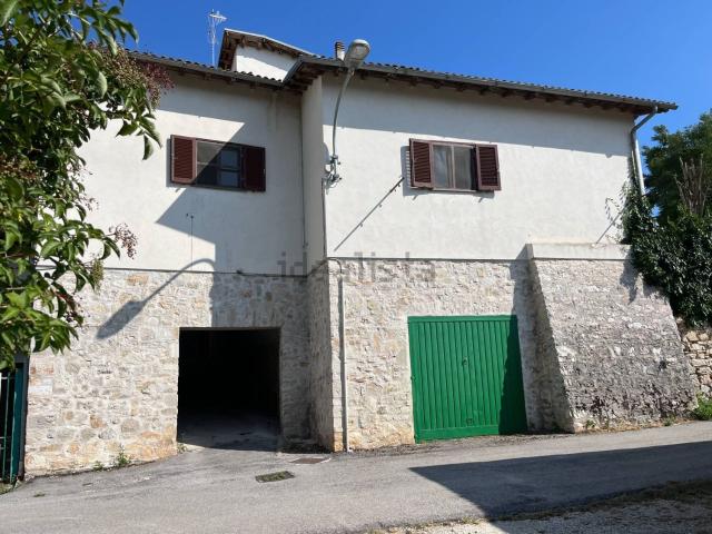 Casa in vendita a Cascia, Umbria