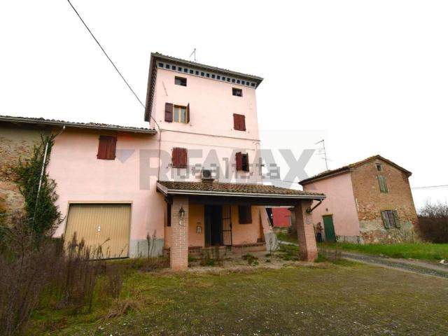 Casa in vendita a Noceto, Reggio Emilia