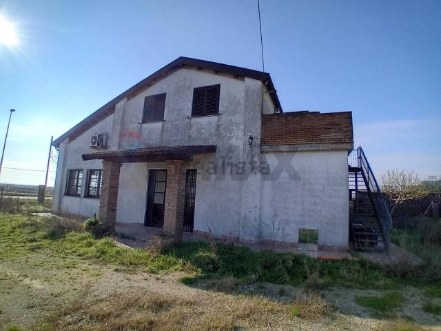 Casa in vendita a Unione Delta del Po, Lagosanto