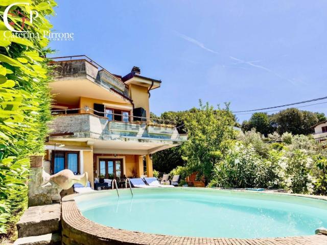 Casa in vendita a Unione di Comuni Valdarno e Valdisieve, Reggello