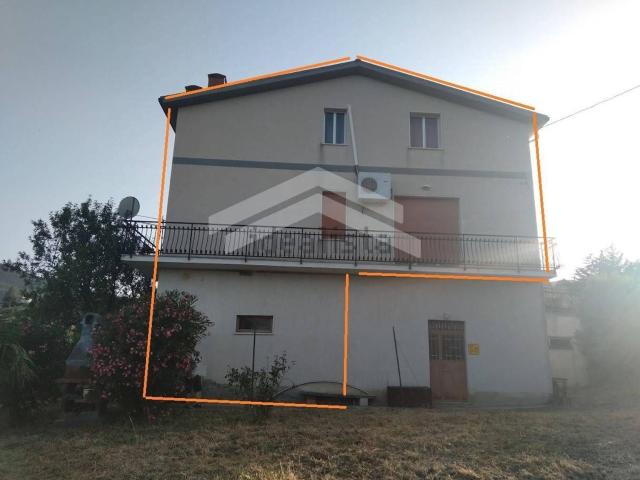 Casa in vendita a Guardialfiera, Molise
