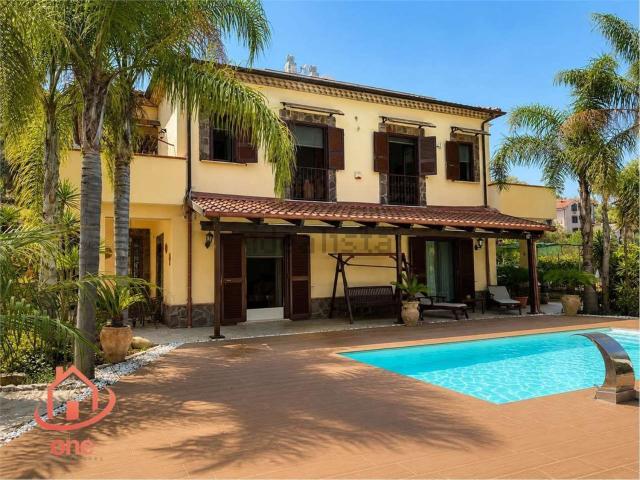 Casa in vendita a Perdifumo, Campania
