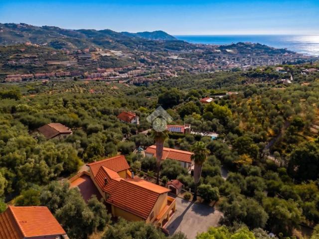 Casa in vendita a Poggi Superiore, Imperia