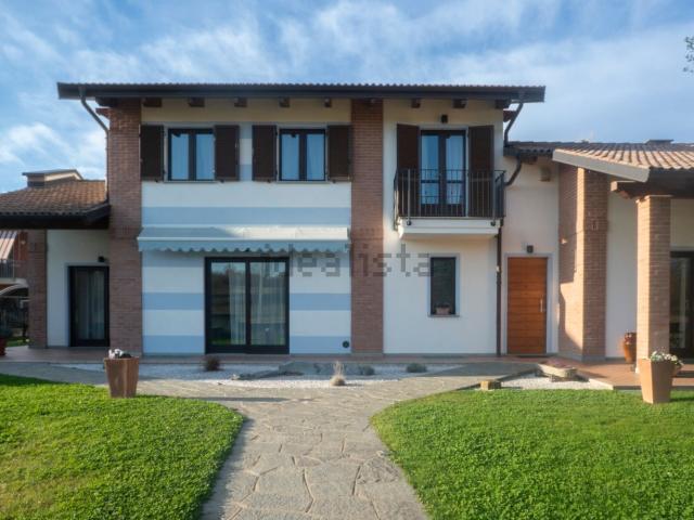 Casa in vendita a Sommariva del Bosco, Piemonte