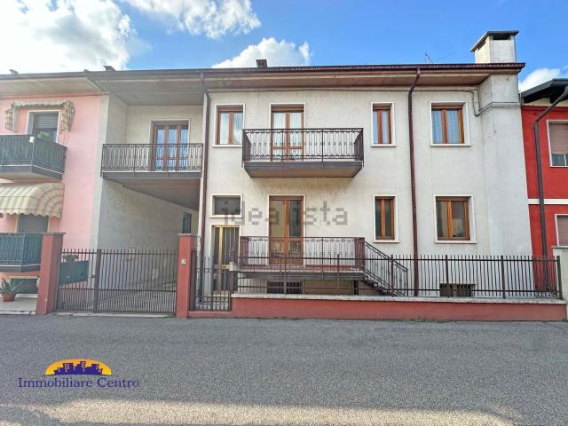 Casa in vendita a Povegliano Veronese, Verona