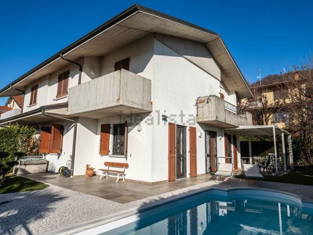 Casa in vendita a Albano Sant'alessandro, Lombardia