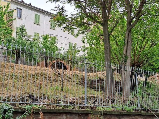 Casa in vendita a La Chiusa, Casteggio