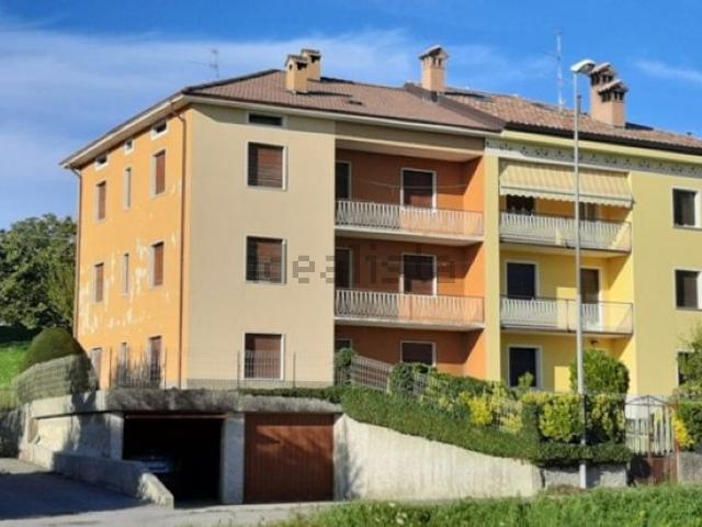 Casa in vendita a Comunità Montana della Valle Brembana, Zogno
