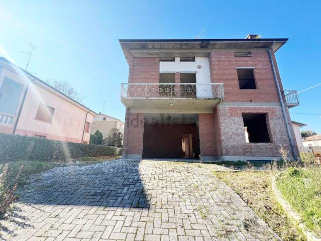 Casa in vendita a Tresinaro - Secchia, Re