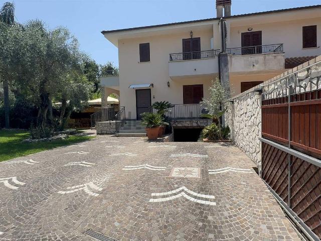 Casa in vendita a Sperlonga, Lazio