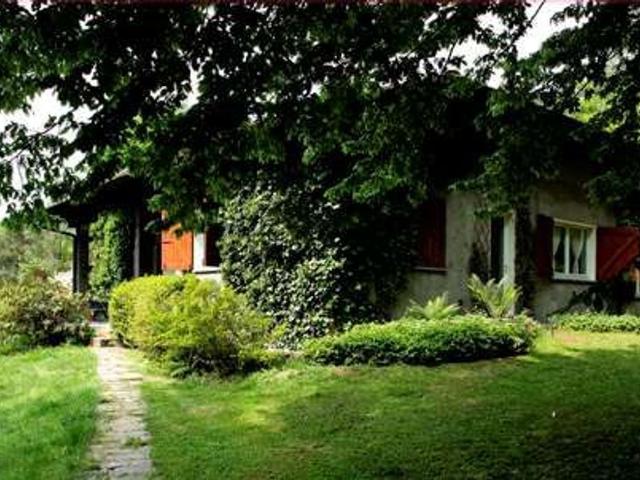 Casa in vendita a Alzate Brianza, Lombardia
