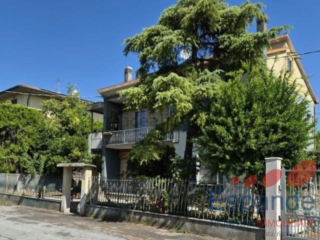 Casa in vendita a Forlimpopoli, Forlì-Cesena