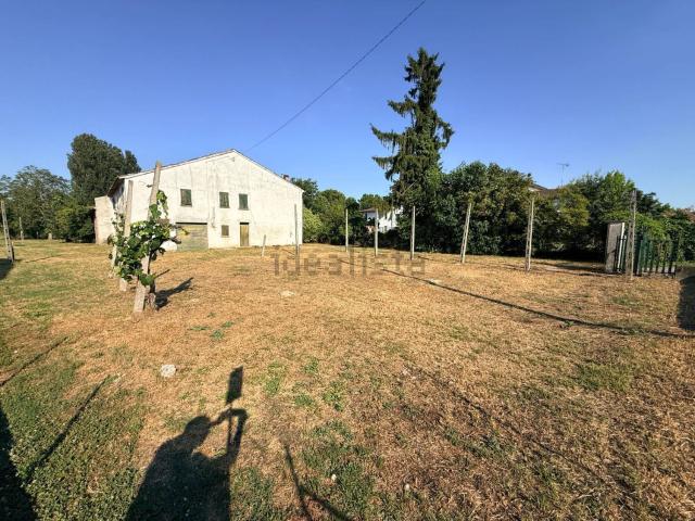 Casa in vendita a Villa Poma